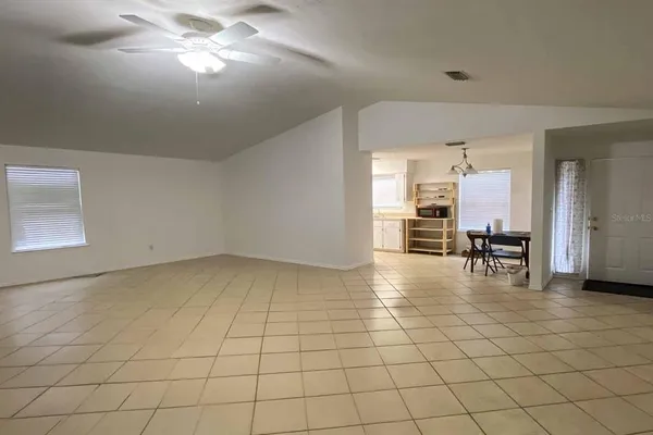 $274,900 | 2525 Northwest 36th Lane, Gainesville, FL 32605