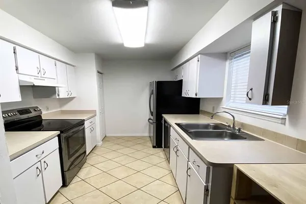 $274,900 | 2525 Northwest 36th Lane, Gainesville, FL 32605