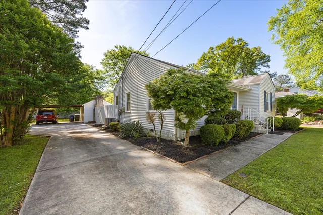 $1,800 | 108 South St Marks Avenue, Chattanooga, TN 37411