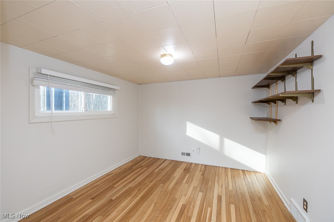 5700 Brookside Road Independence, OH 44131 - Photo 22 of 42 Bedroom #3 located upstairs