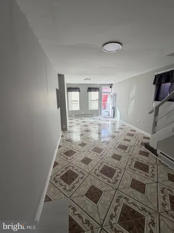 a view of utility room