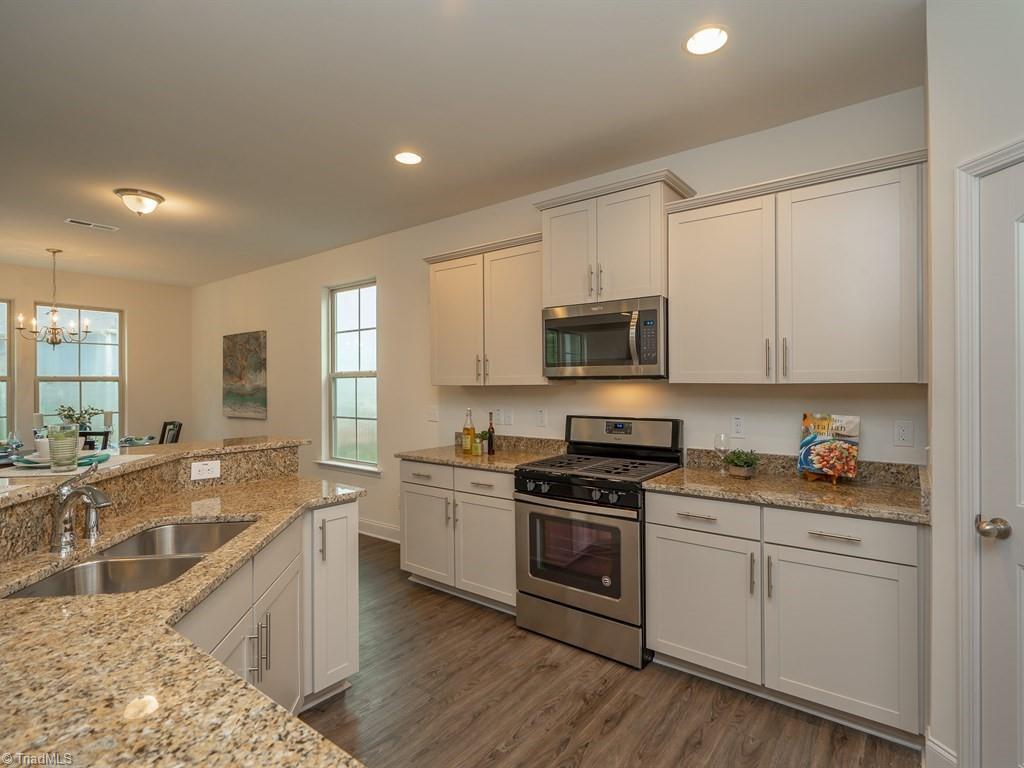 619 Heartpine Drive Mebane, NC 27302 - Photo 7 of 24