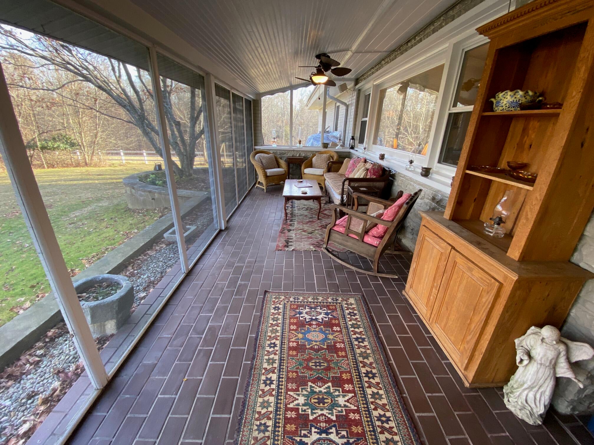 594 Private Road Lewisburg, WV 24901 - Photo 28 of 104 Gallery Image 28