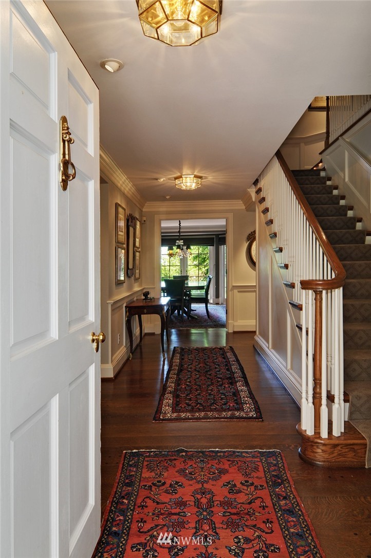 21 Cherry Loop Northwest Shoreline, WA 98177 - Photo 2 of 25 a living room with furniture rug and a rug