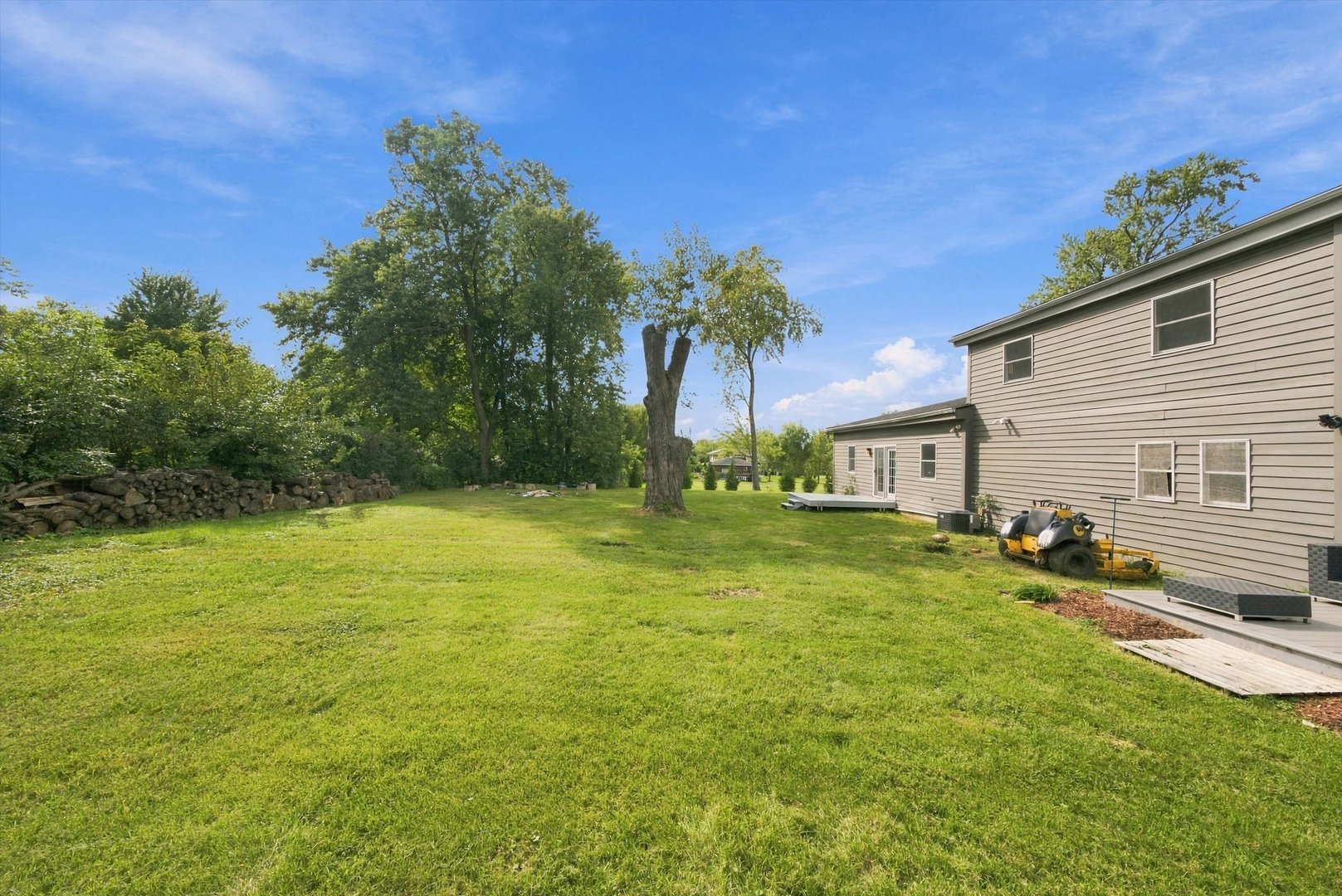 911 Kohley Road Lisle, IL 60532 - Photo 49 of 53 Gallery Image 49