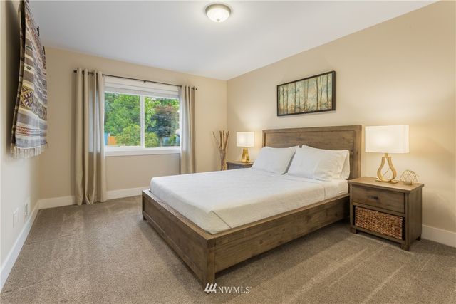 $324,999 | 5005 80th Street Northeast, Marysville, WA 98270