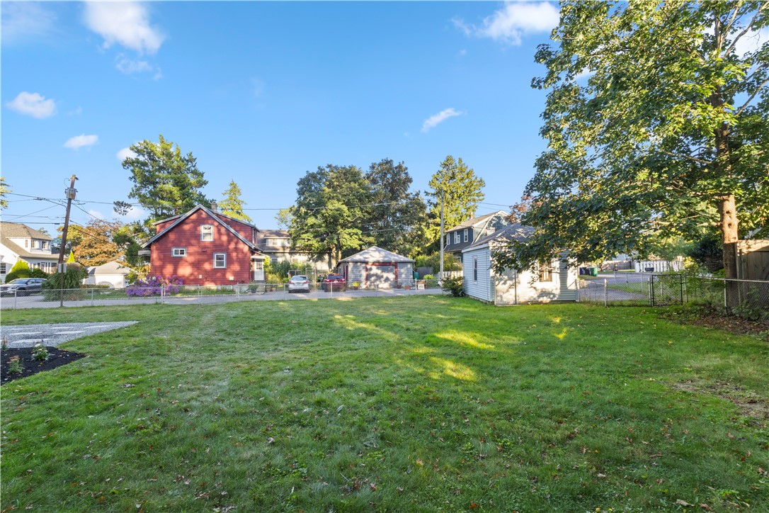 28 Manchester Street Warwick, RI 02888 - Photo 30 of 36