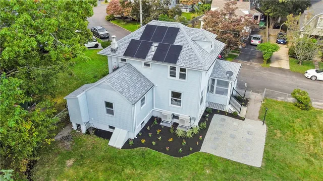 $599,000 | 28 Manchester Street, Warwick, RI 02888