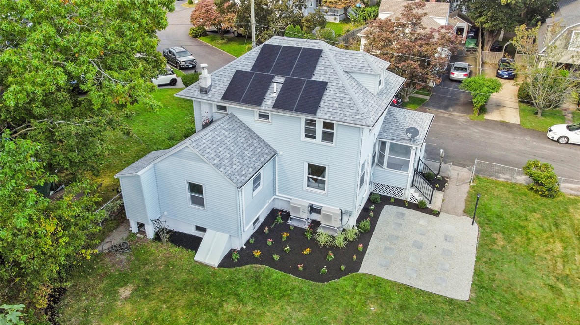 28 Manchester Street Warwick, RI 02888 - Photo 34 of 36