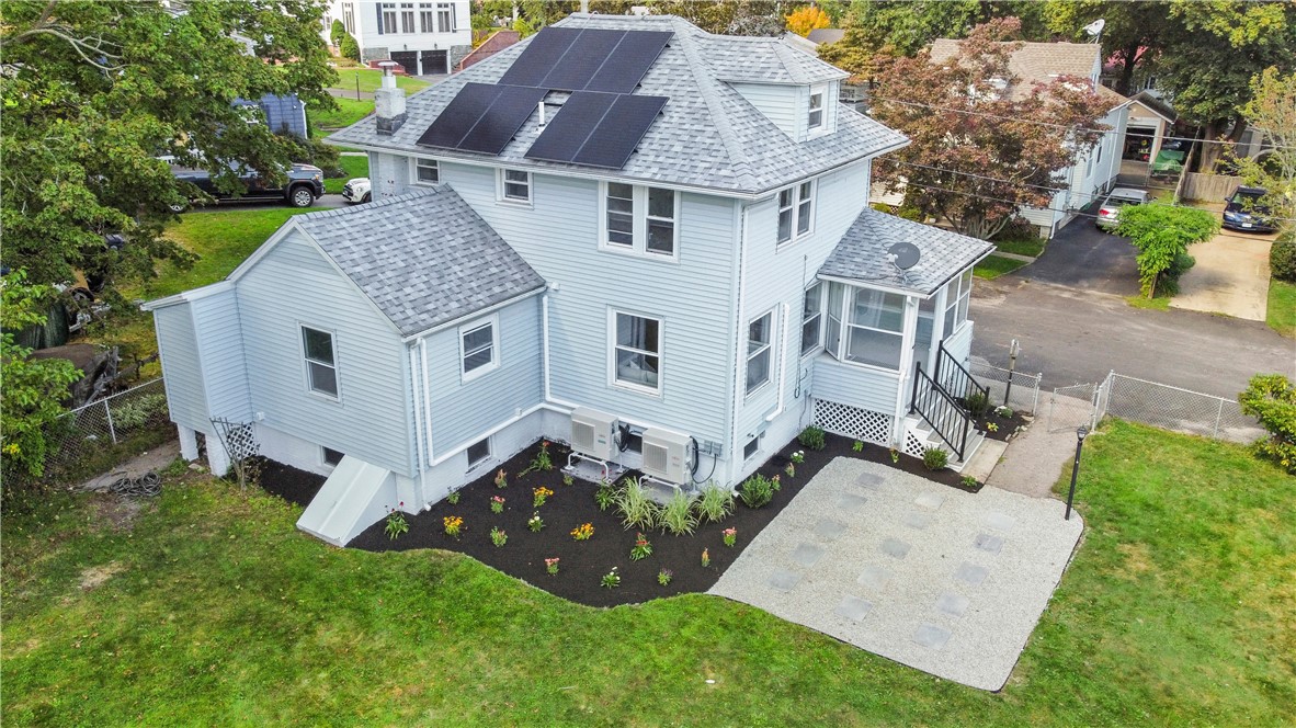 28 Manchester Street Warwick, RI 02888 - Photo 35 of 36