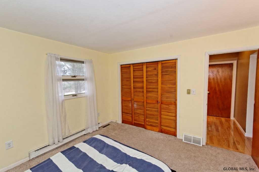 41 Stock Lane Rensselaer, NY 12144 - Photo 13 of 25 Photo 13