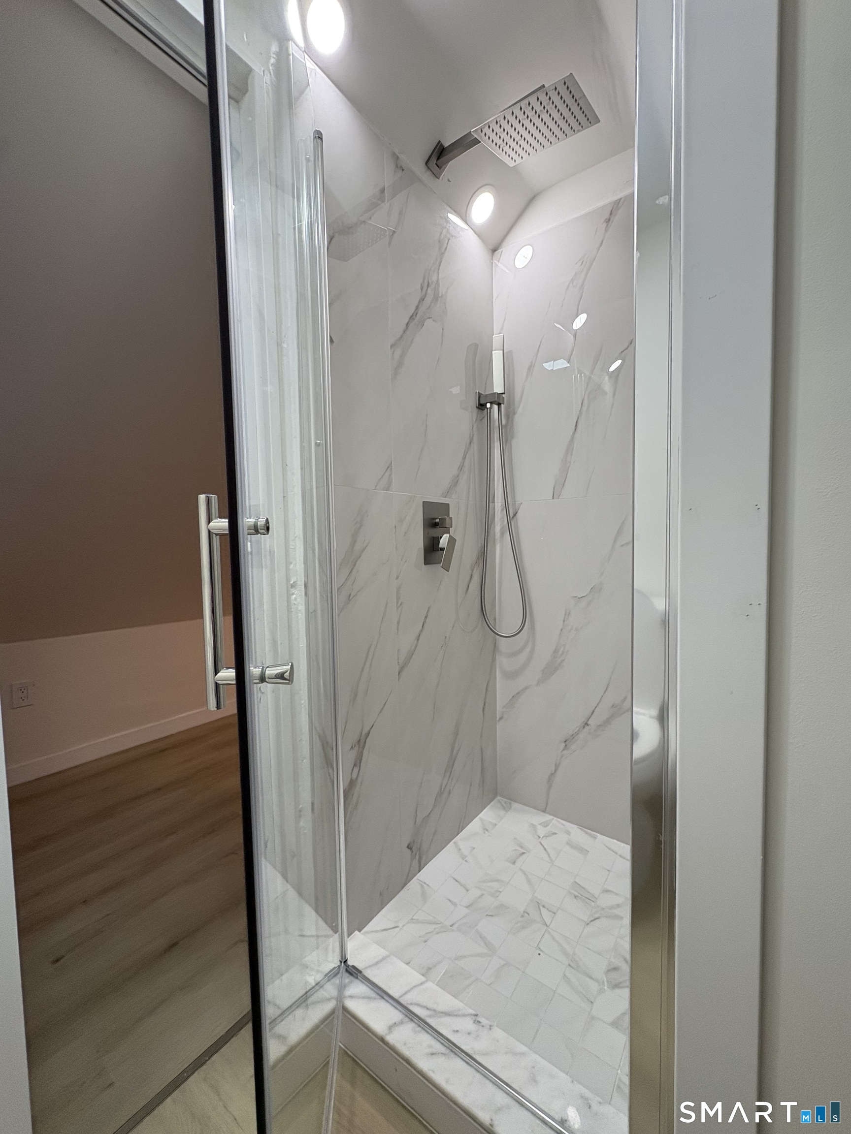 1787 Stratfield Road, Unit B Fairfield, CT 06825 - Photo 13 of 28