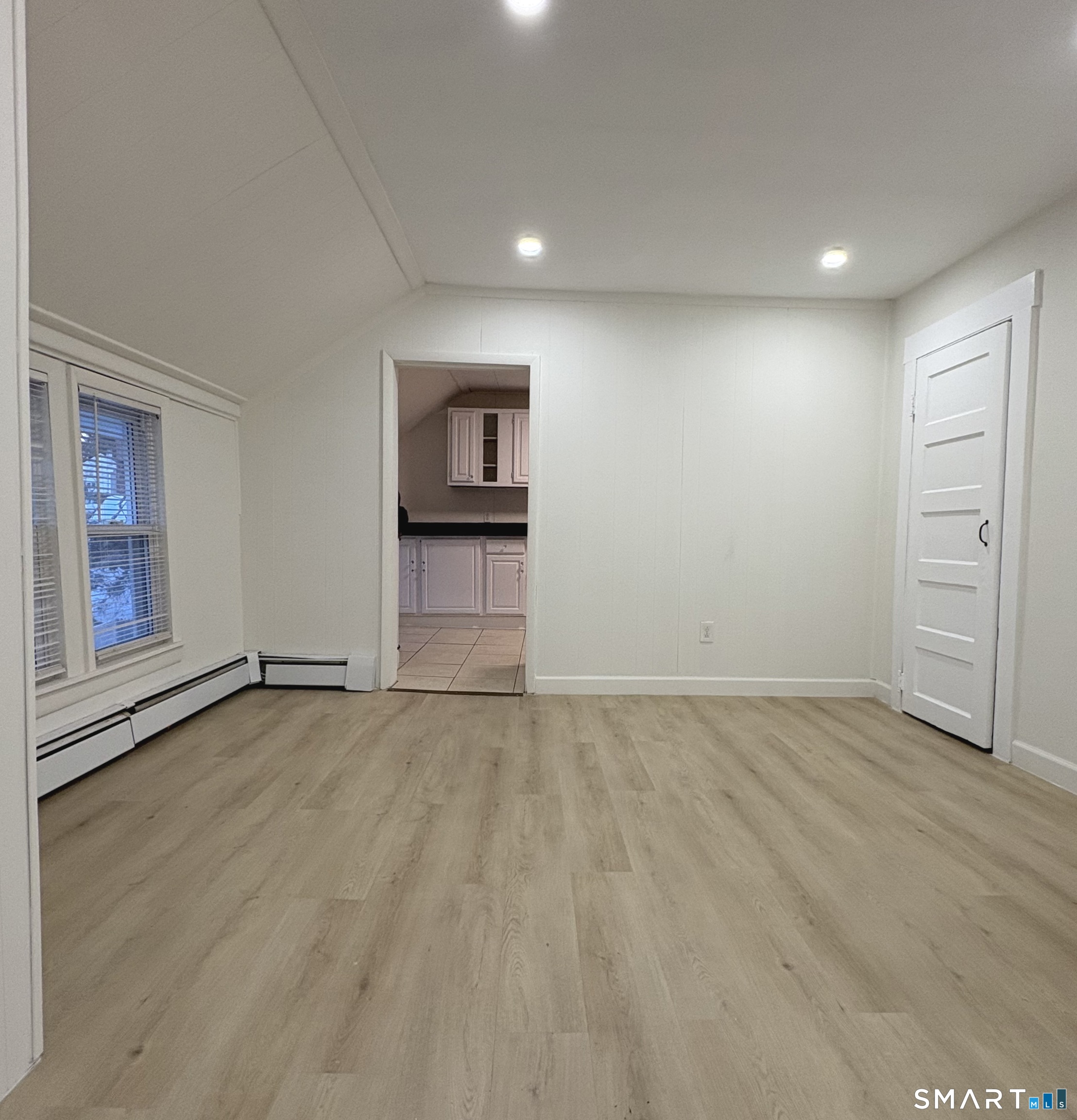 1787 Stratfield Road, Unit B Fairfield, CT 06825 - Photo 18 of 28