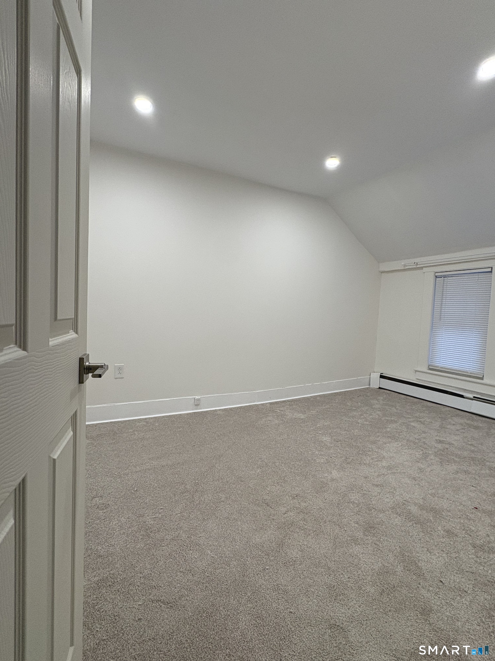 1787 Stratfield Road, Unit B Fairfield, CT 06825 - Photo 19 of 28