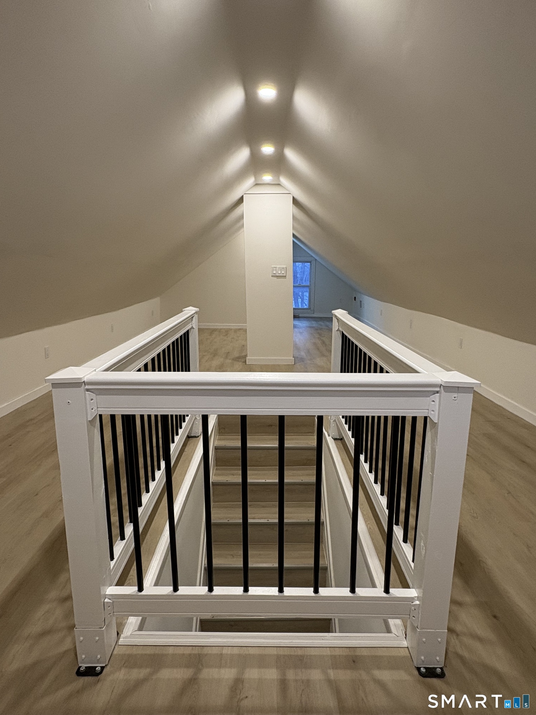 1787 Stratfield Road, Unit B Fairfield, CT 06825 - Photo 23 of 28