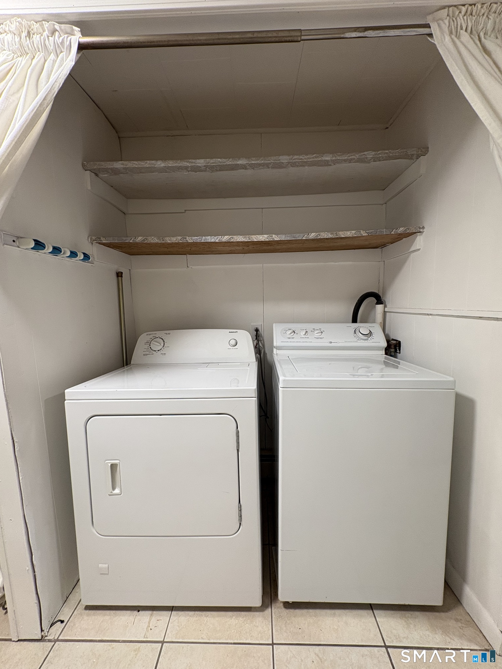 1787 Stratfield Road, Unit B Fairfield, CT 06825 - Photo 27 of 28