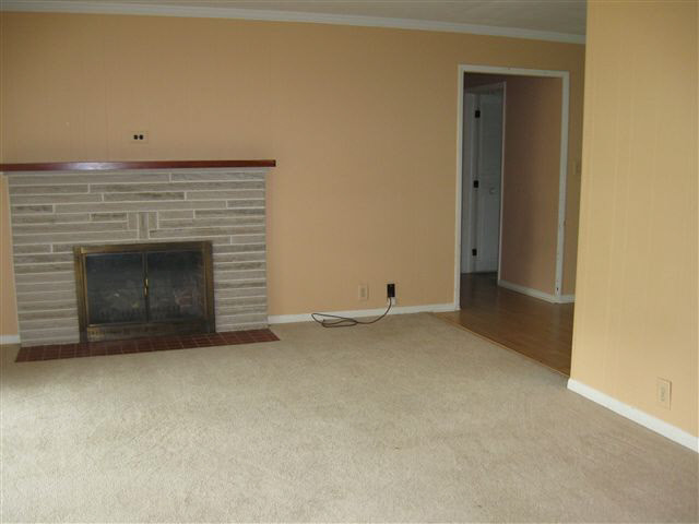 1209 North Ridge Road Muncie, IN 47304 - Photo 3 of 9