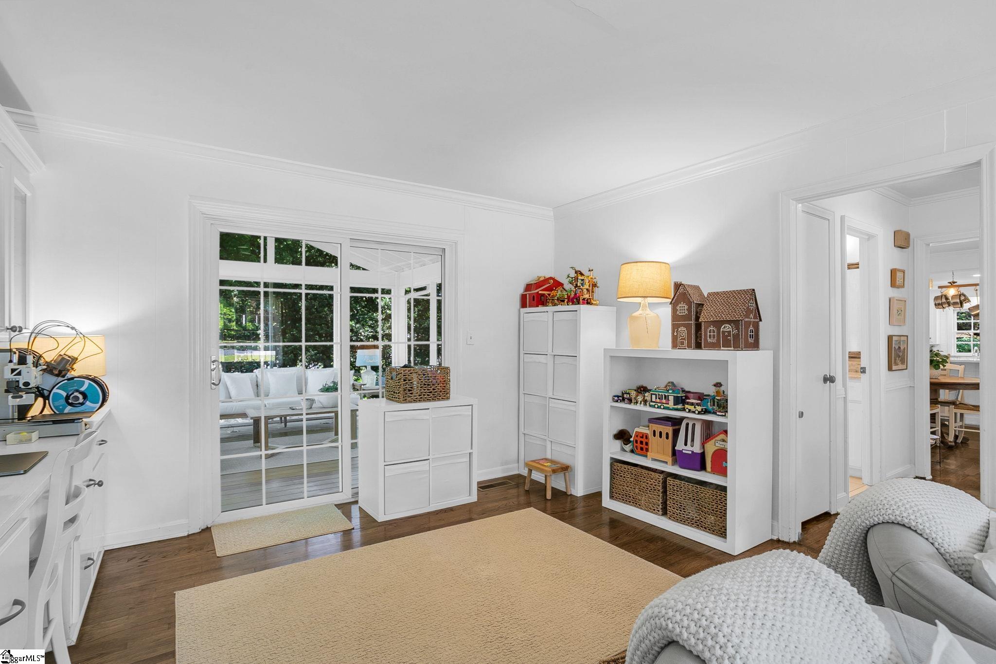 12 Buckingham Road Greenville, SC 29607 - Photo 12 of 43 Gallery Image 12