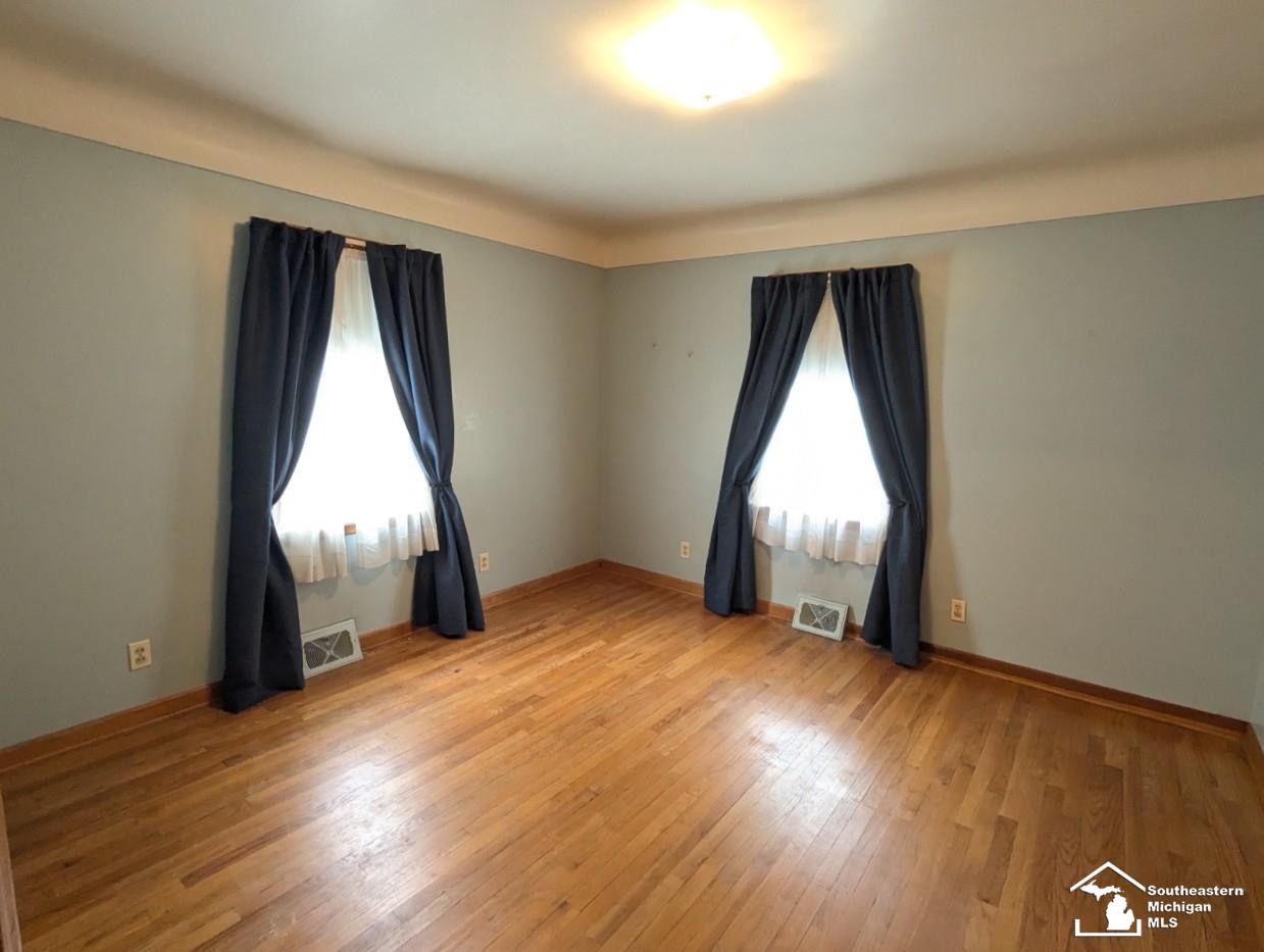 3585 Vivian Road Monroe, MI 48162 - Photo 19 of 32