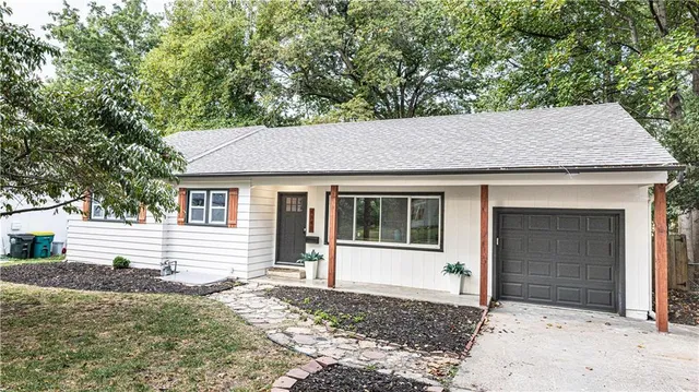 $459,000 | 8340 Riggs Street, Overland Park, KS 66212