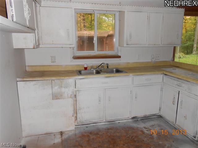 6726 Berry Road Ravenna, OH 44266 - Photo 6 of 8 Gallery Image 6