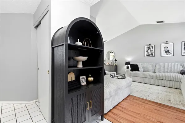 $2,100 | 9108 Tournament Drive, Hudson, FL 34667