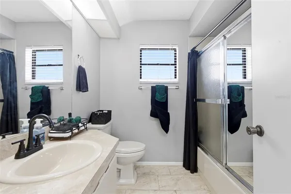 $2,100 | 9108 Tournament Drive, Hudson, FL 34667