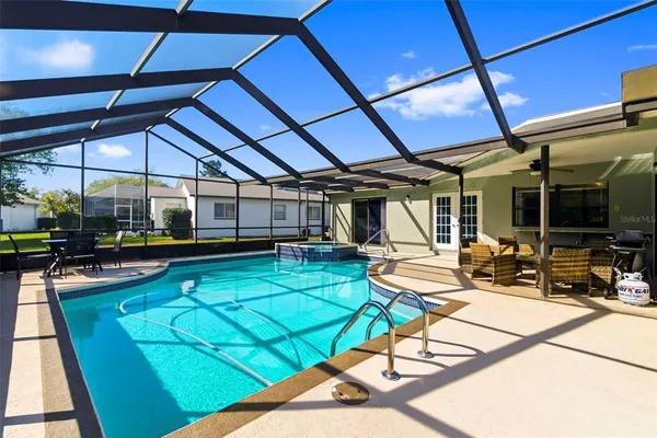 $2,100 | 9108 Tournament Drive, Hudson, FL 34667