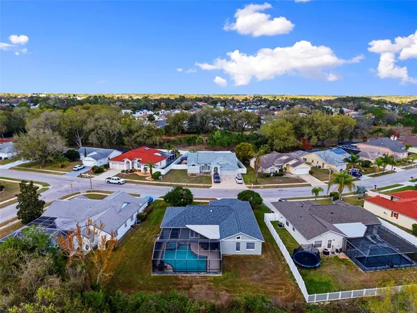 $2,100 | 9108 Tournament Drive, Hudson, FL 34667