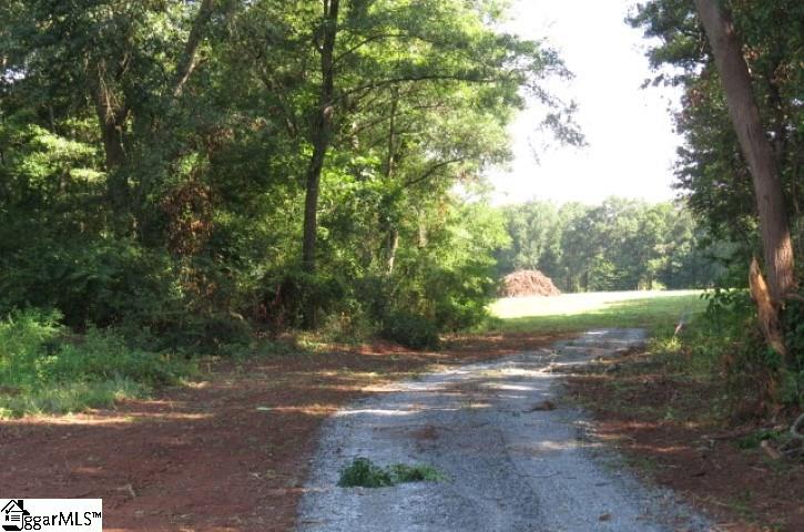 9331 Anderson Road Easley, SC 29642 - Photo 3 of 23