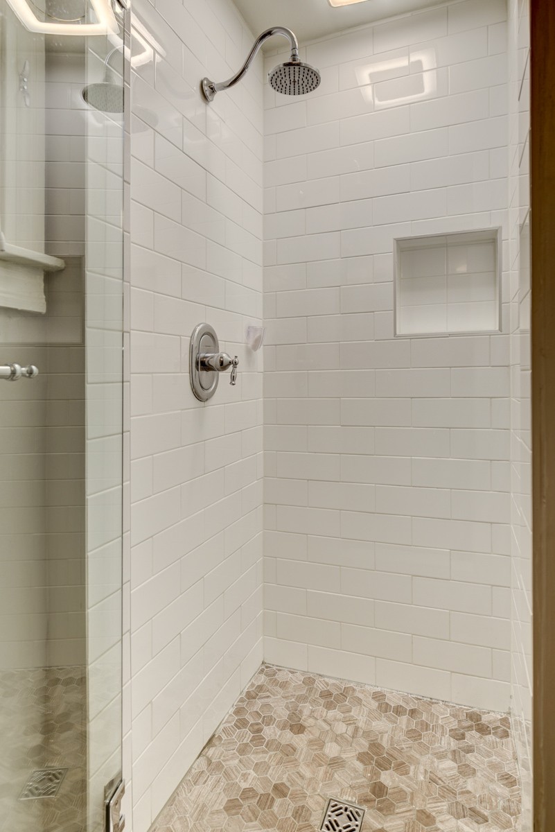 489 Hogan Road Nashville, TN 37220 - Photo 20 of 40 Gallery Image 20