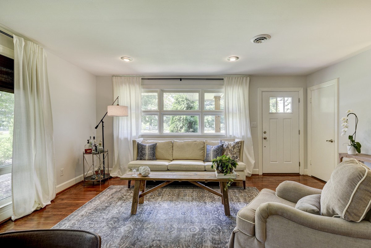 489 Hogan Road Nashville, TN 37220 - Photo 6 of 40 Gallery Image 6