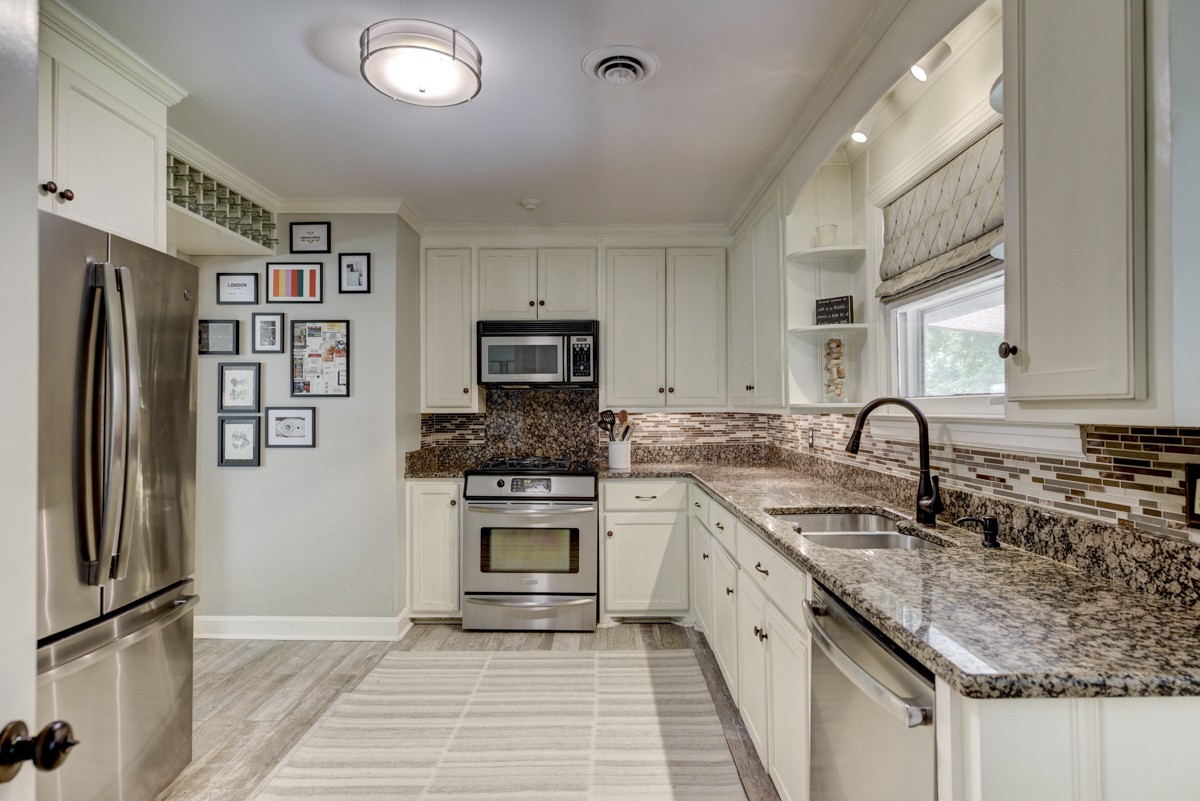 489 Hogan Road Nashville, TN 37220 - Photo 10 of 40 Gallery Image 10