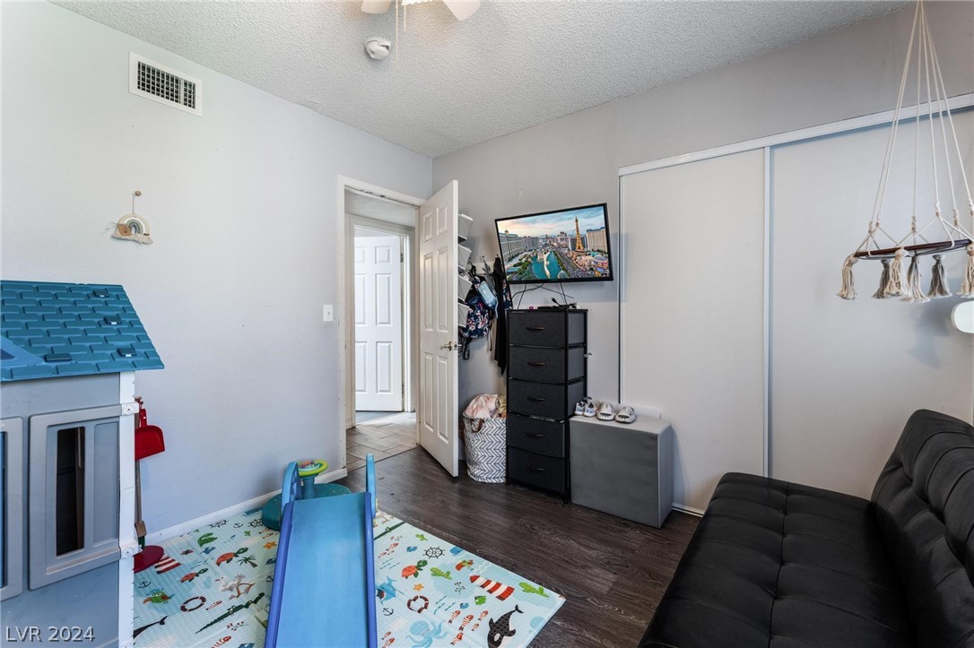 4516 McMillan Road Las Vegas, NV 89121 - Photo 20 of 39