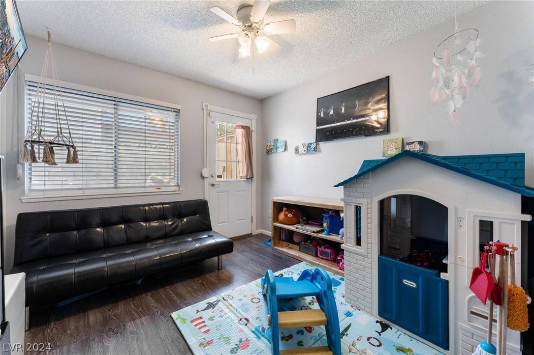 4516 McMillan Road Las Vegas, NV 89121 - Photo 21 of 39