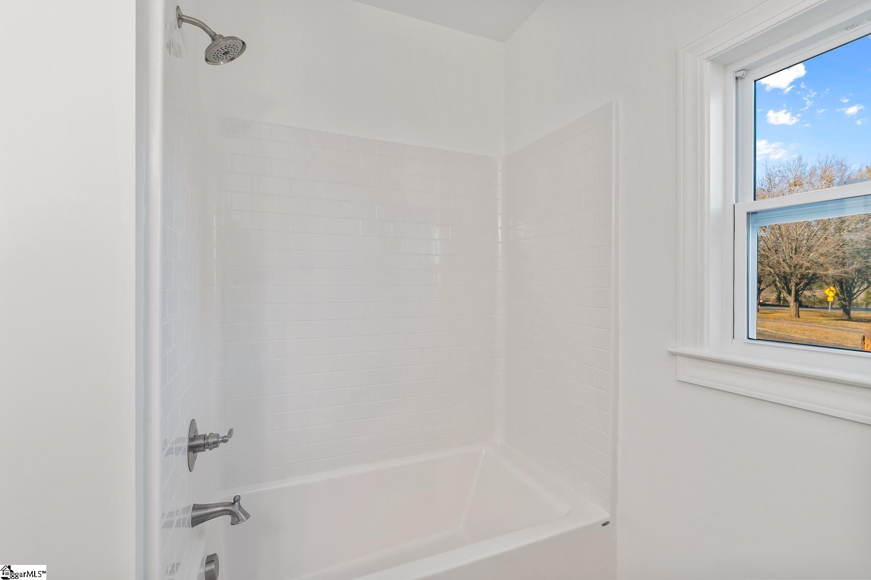 810 Hellams Street Fountain Inn, SC 29644 - Photo 15 of 27 Gallery Image 15