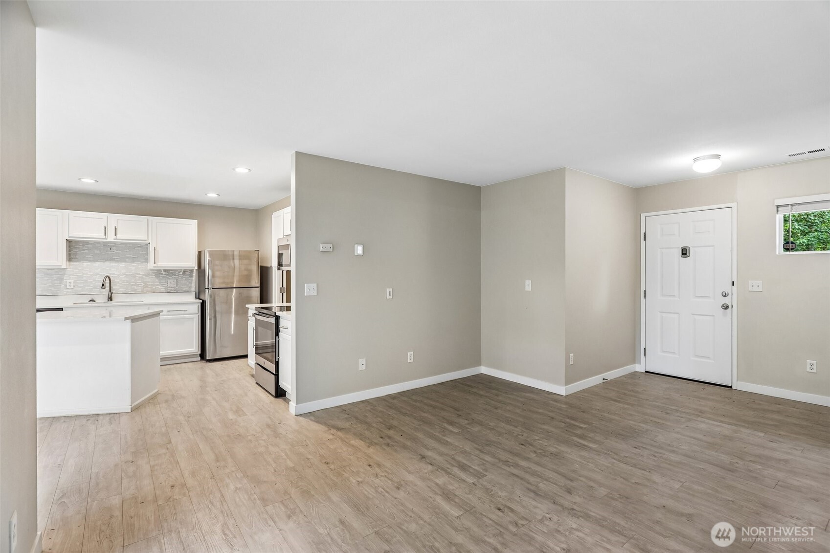 5110 203rd St Court East Spanaway, WA 98387 - Photo 4 of 27