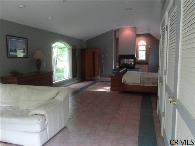 1016 Hoosick Road Brunswick, NY 12180 - Photo 10 of 14 Photo 11