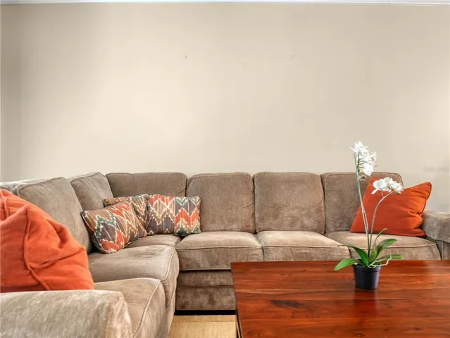 $165,000 | 2002 Granada Court, Unit 1, Lake Wales, FL 33898