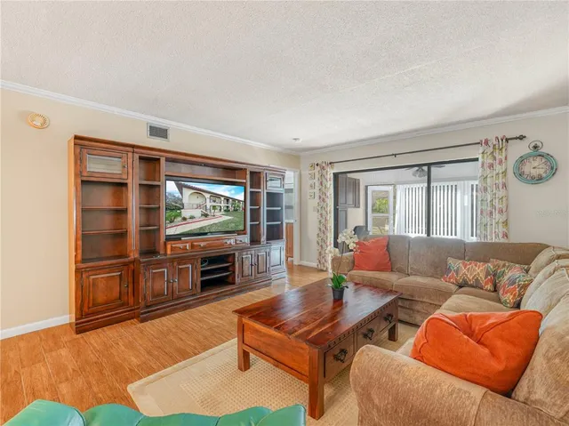 $165,000 | 2002 Granada Court, Unit 1, Lake Wales, FL 33898