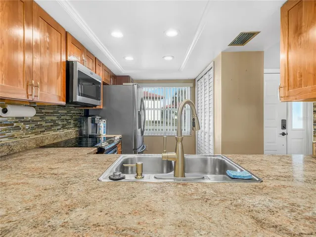 $165,000 | 2002 Granada Court, Unit 1, Lake Wales, FL 33898