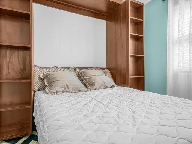 $165,000 | 2002 Granada Court, Unit 1, Lake Wales, FL 33898