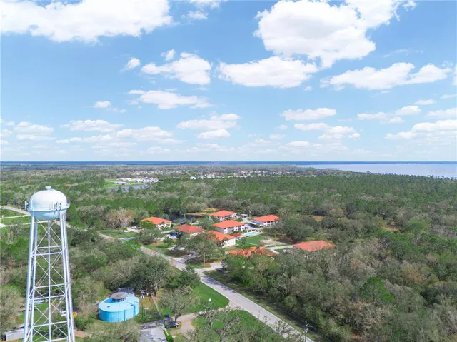 $165,000 | 2002 Granada Court, Unit 1, Lake Wales, FL 33898