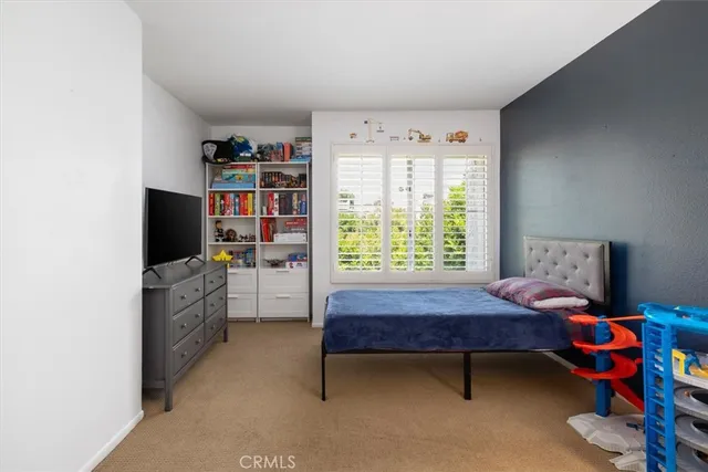 $969,000 | 4185 Colfax Avenue, Unit D, Studio City, CA 91604