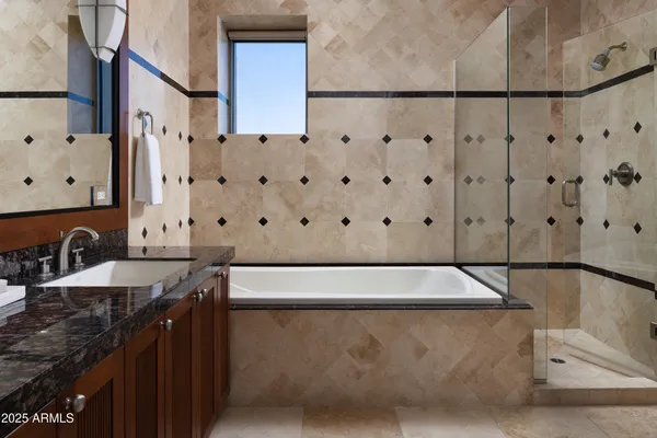 a view of utility room