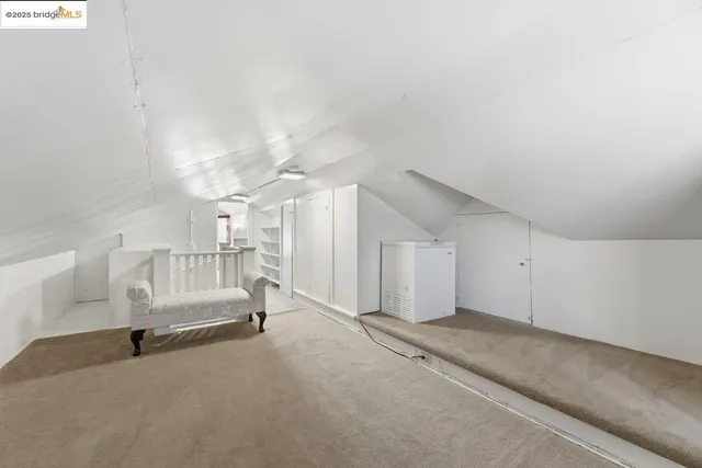 a view of entryway and hall