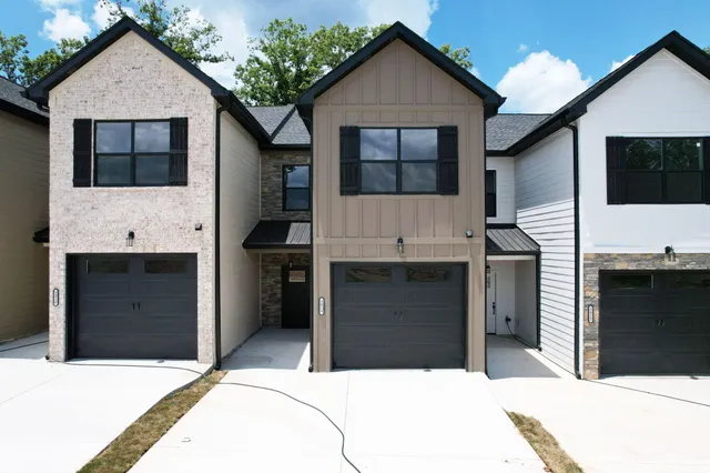 $276,900 | 3024 Northwest Three Creeks Drive, Cleveland, TN 37312