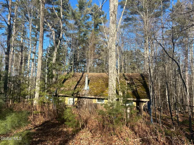 $79,900 | 3171 Highway 8, Johnsburg, NY 12853