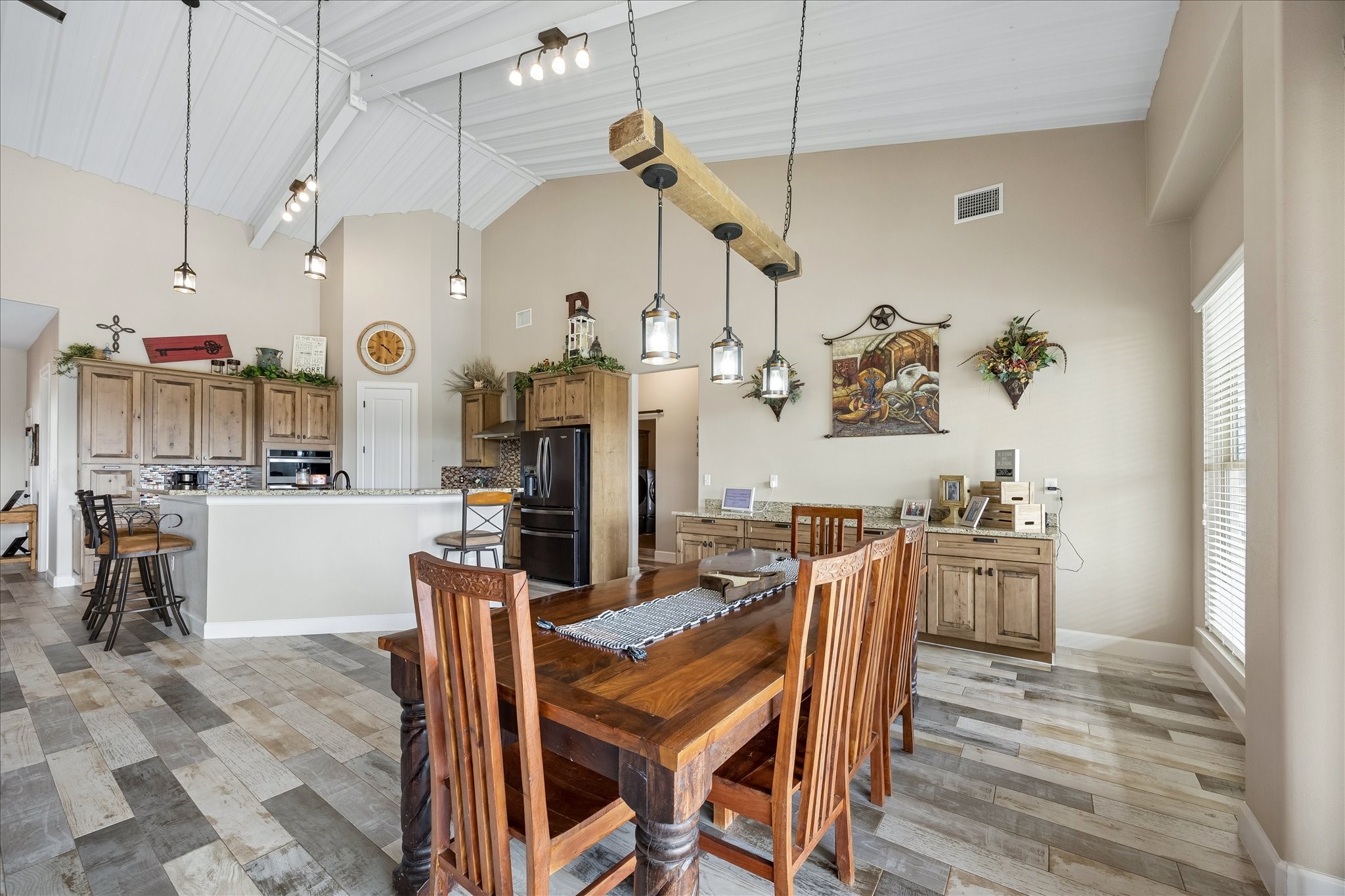 2224 Maler Road Sealy, TX 77474 - Photo 11 of 50 Dining and Kitchen area
