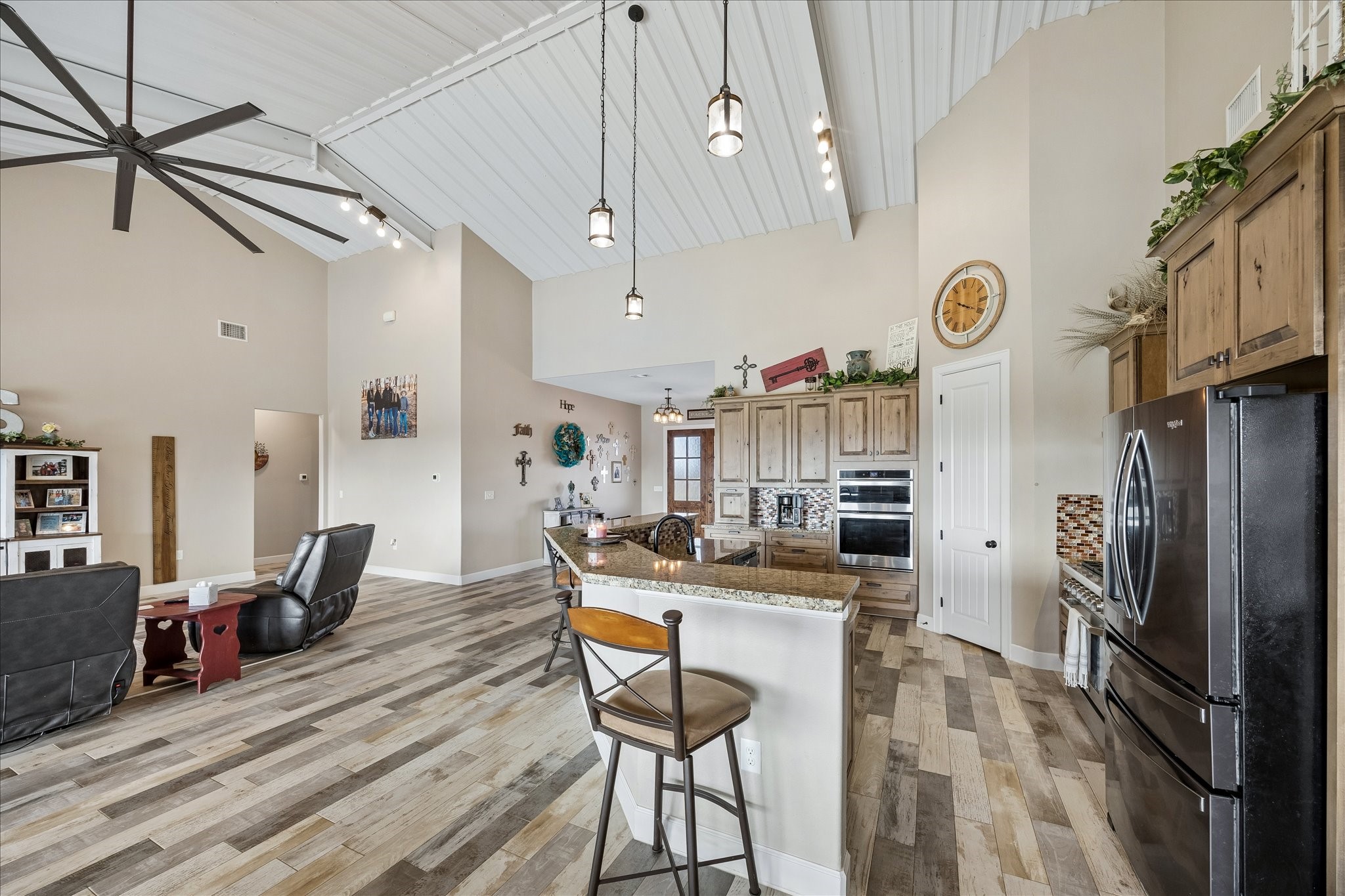 2224 Maler Road Sealy, TX 77474 - Photo 18 of 50 Custom fan and lighting